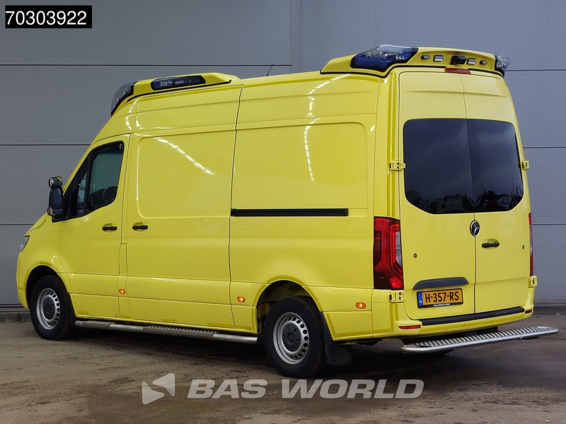 Mercedes-Benz Sprinter 319 CDI 3.0L V6 Ambulance 190PK L2H2 LED Airco Cruise Camera MBUX CarPlay Euro6 Krankenwagen Rettungswagen L2 8m3 Airco Cruise c - سيارة اسعاف: صورة 2 Mercedes-Benz Sprinter 319 CDI 3.0L V6 Ambulance 190PK L2H2 LED Airco Cruise Camera MBUX CarPlay Euro6 Krankenwagen Rettungswagen L2 8m3 Airco Cruise c - سيارة اسعاف: صورة 2