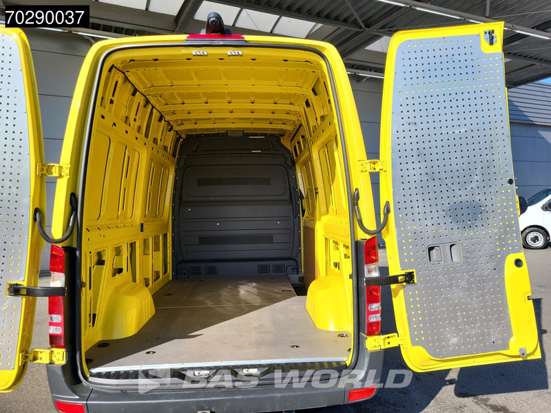 Mercedes-Benz Sprinter 319 CDI Automaat 3.0 V6 L2H2 3500kg trekhaak Navi Camera Airco Cruise L2 12m3 Airco Trekhaak Cruise control - فان: صورة 3 Mercedes-Benz Sprinter 319 CDI Automaat 3.0 V6 L2H2 3500kg trekhaak Navi Camera Airco Cruise L2 12m3 Airco Trekhaak Cruise control - فان: صورة 3