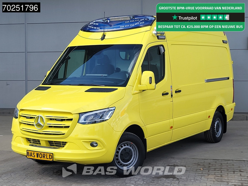 Mercedes-Benz Sprinter 319 CDI Automaat L2H2 New! Ambulance Ziekenwagen Rettungswagen Krankenwagen 10m3 Airco Cruise control - سيارة اسعاف: صورة 1 Mercedes-Benz Sprinter 319 CDI Automaat L2H2 New! Ambulance Ziekenwagen Rettungswagen Krankenwagen 10m3 Airco Cruise control - سيارة اسعاف: صورة 1