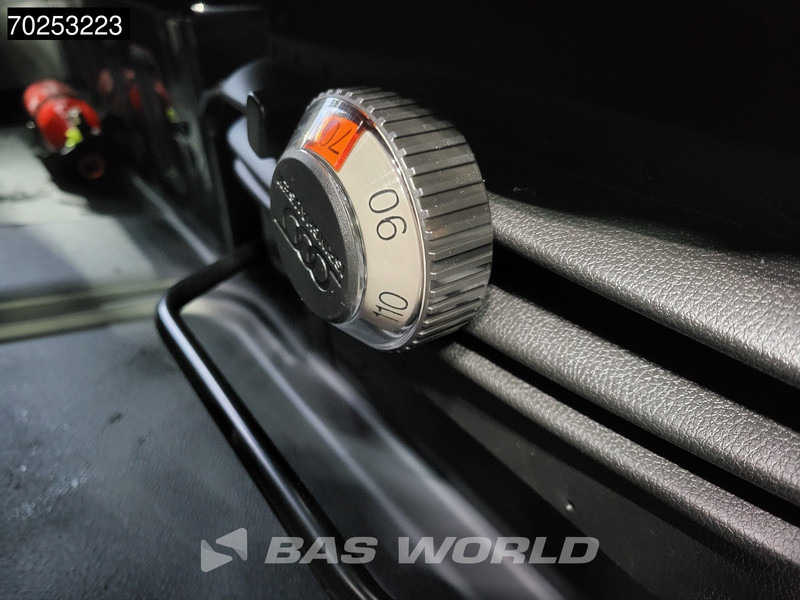 جديدة فان Mercedes-Benz Sprinter 319 CDI Automaat L2H2 model 2025 Camera MBUX LED Airco Cruise 10m3 Airco Cruise control: صورة 13