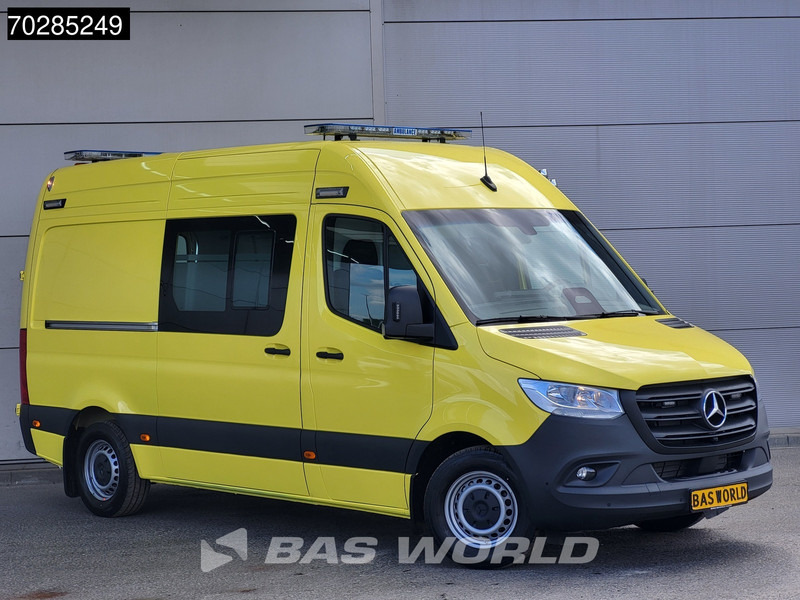Mercedes-Benz Sprinter 319 CDI Automaat Nieuw! Complete Ambulance Ziekenwagen Rettungswagen Krankenwagen 11m3 Airco Cruise control - سيارة اسعاف: صورة 5 Mercedes-Benz Sprinter 319 CDI Automaat Nieuw! Complete Ambulance Ziekenwagen Rettungswagen Krankenwagen 11m3 Airco Cruise control - سيارة اسعاف: صورة 5