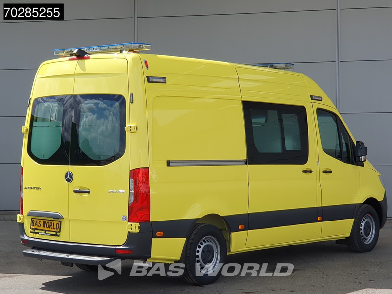Mercedes-Benz Sprinter 319 CDI Automaat Nieuw! Complete Ambulance Ziekenwagen Rettungswagen Krankenwagen 11m3 Airco Cruise control - سيارة اسعاف: صورة 5 Mercedes-Benz Sprinter 319 CDI Automaat Nieuw! Complete Ambulance Ziekenwagen Rettungswagen Krankenwagen 11m3 Airco Cruise control - سيارة اسعاف: صورة 5