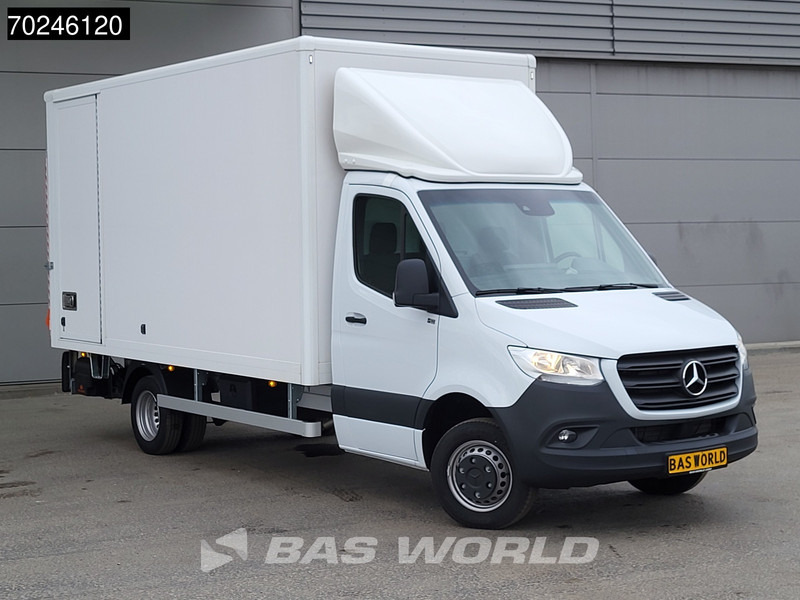 Mercedes-Benz Sprinter 515 CDI Automaat 1000kg Laadklep Dubbellucht Bakwagen MBUX Airco Cruise MBUX Koffer Meubelbak 21m3 Airco Cruise control - شاحنة مغلقة الصندوق: صورة 2 Mercedes-Benz Sprinter 515 CDI Automaat 1000kg Laadklep Dubbellucht Bakwagen MBUX Airco Cruise MBUX Koffer Meubelbak 21m3 Airco Cruise control - شاحنة مغلقة الصندوق: صورة 2