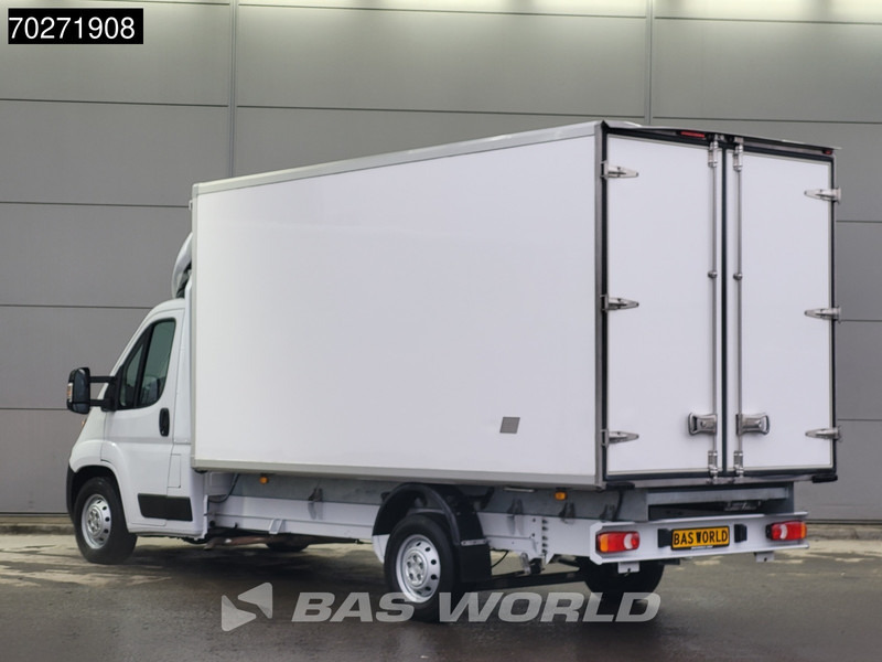 Opel Movano 165PK Koelwagen Carrier Koel Airco Cruise 165PK Kuhlkoffer Koeler Bakwagen Koffer 17m3 Airco Cruise control - شاحنة مُبرّدة للتوصيل: صورة 2 Opel Movano 165PK Koelwagen Carrier Koel Airco Cruise 165PK Kuhlkoffer Koeler Bakwagen Koffer 17m3 Airco Cruise control - شاحنة مُبرّدة للتوصيل: صورة 2