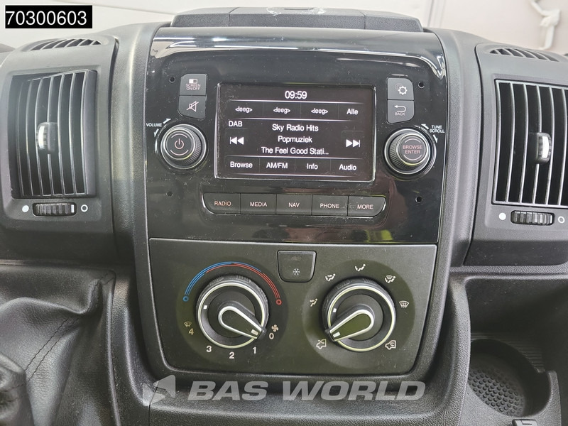 فان Opel Movano 165PK L2H2 Trekhaak Navi 165PK Airco Cruise Camera Parkeersensoren APK 05-2026 Euro6 L2 Airco Trekhaak Cruise control: صورة 12