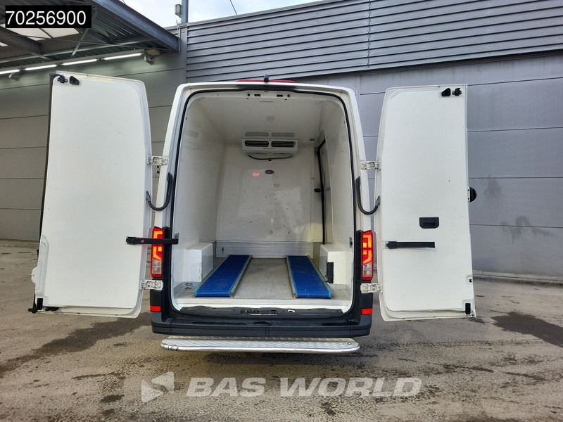 Volkswagen Crafter 140pk L3H3 Koelwagen Konvekta Airco Cruise Camera Koel Koeler Kühlwagen 9m3 Airco Cruise control - شاحنة مُبرّدة للتوصيل: صورة 3 Volkswagen Crafter 140pk L3H3 Koelwagen Konvekta Airco Cruise Camera Koel Koeler Kühlwagen 9m3 Airco Cruise control - شاحنة مُبرّدة للتوصيل: صورة 3