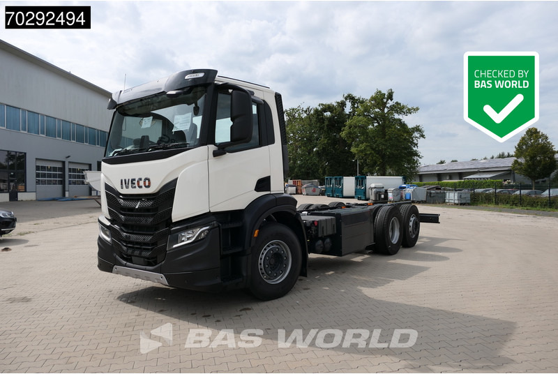 Iveco S-Way 340 S-Way 6X2 NEW chassis CNG RHD Retarder Euro 6 - شاحنة هيكل كابينة: صورة 1 Iveco S-Way 340 S-Way 6X2 NEW chassis CNG RHD Retarder Euro 6 - شاحنة هيكل كابينة: صورة 1