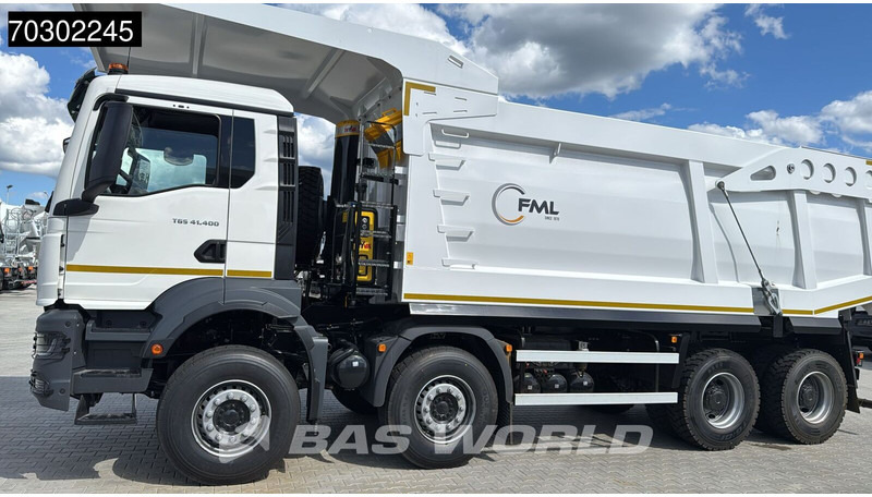 MAN TGS 41.400 8X4 23m3 Wielton Mining tipper Manual Steel suspension EURO 2 - شاحنة قلاب: صورة 5 MAN TGS 41.400 8X4 23m3 Wielton Mining tipper Manual Steel suspension EURO 2 - شاحنة قلاب: صورة 5