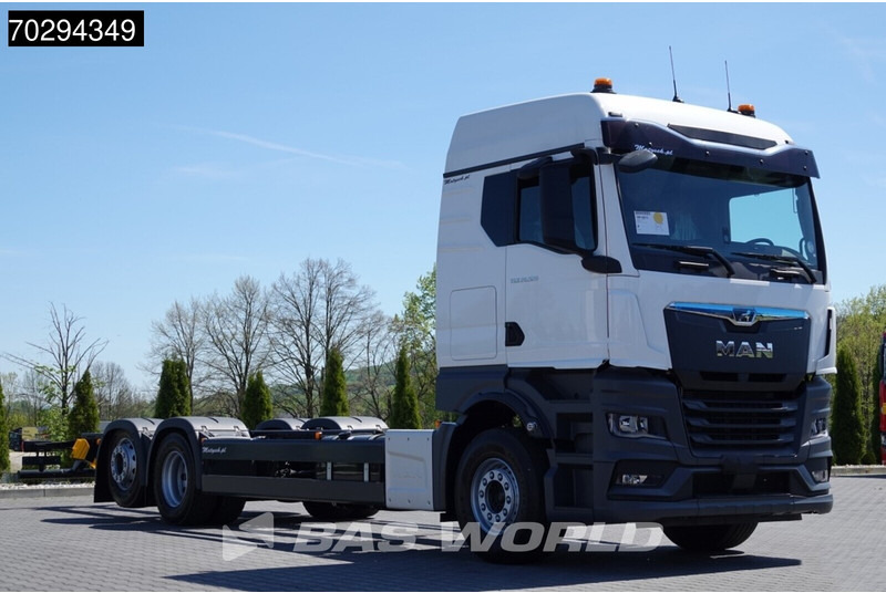 MAN TGX 26.520 TGX 6X2 Lift-Steering Axle Euro 6 - شاحنة هيكل كابينة: صورة 3 MAN TGX 26.520 TGX 6X2 Lift-Steering Axle Euro 6 - شاحنة هيكل كابينة: صورة 3