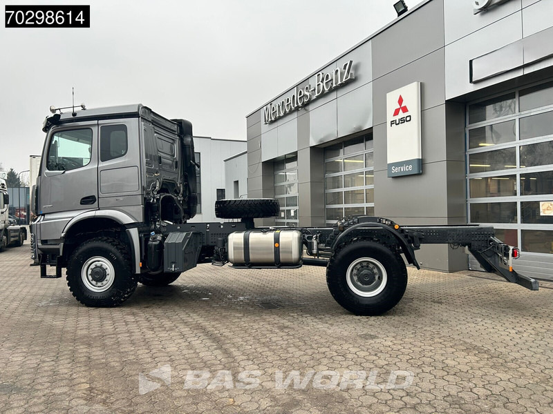 Mercedes-Benz Acrocs 2051 Arocs 4X4 NEW 4x4 chassis! Camper base Steel suspension Big-Axle Automatic Euro 6 - شاحنة هيكل كابينة: صورة 5 Mercedes-Benz Acrocs 2051 Arocs 4X4 NEW 4x4 chassis! Camper base Steel suspension Big-Axle Automatic Euro 6 - شاحنة هيكل كابينة: صورة 5