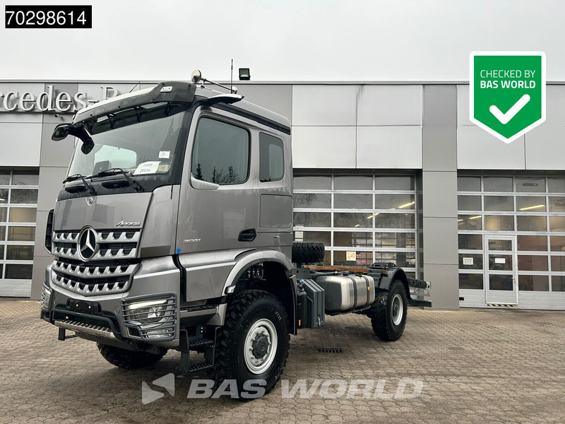 Mercedes-Benz Acrocs 2051 Arocs 4X4 NEW 4x4 chassis! Camper base Steel suspension Big-Axle Automatic Euro 6 - شاحنة هيكل كابينة: صورة 1 Mercedes-Benz Acrocs 2051 Arocs 4X4 NEW 4x4 chassis! Camper base Steel suspension Big-Axle Automatic Euro 6 - شاحنة هيكل كابينة: صورة 1