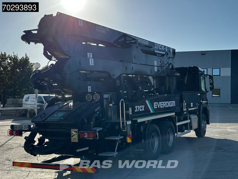 Mercedes-Benz Arocs 2840 Arocs 6X4 NEW! Everdigm 37CX-5 concrete pump Steel Suspension Automatic Euro 6 - مضخة خرسانة: صورة 5 Mercedes-Benz Arocs 2840 Arocs 6X4 NEW! Everdigm 37CX-5 concrete pump Steel Suspension Automatic Euro 6 - مضخة خرسانة: صورة 5