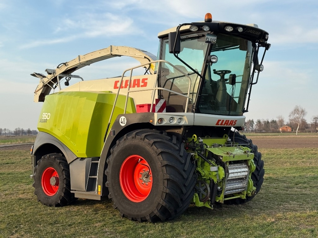 Claas Jaguar 950 Allrad - حصادة الأعلاف: صورة 1 Claas Jaguar 950 Allrad - حصادة الأعلاف: صورة 1