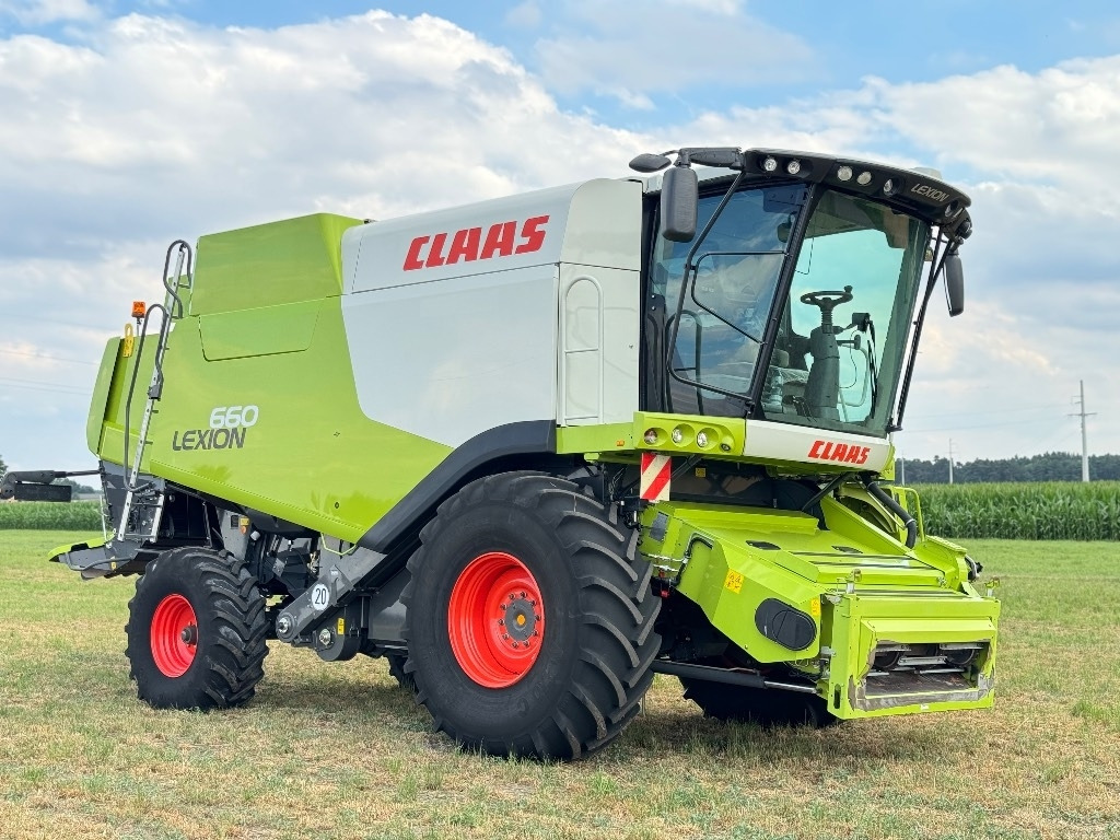 Claas Lexion 660 + claas vario 750 - حصادة موحَّدة: صورة 1 Claas Lexion 660 + claas vario 750 - حصادة موحَّدة: صورة 1
