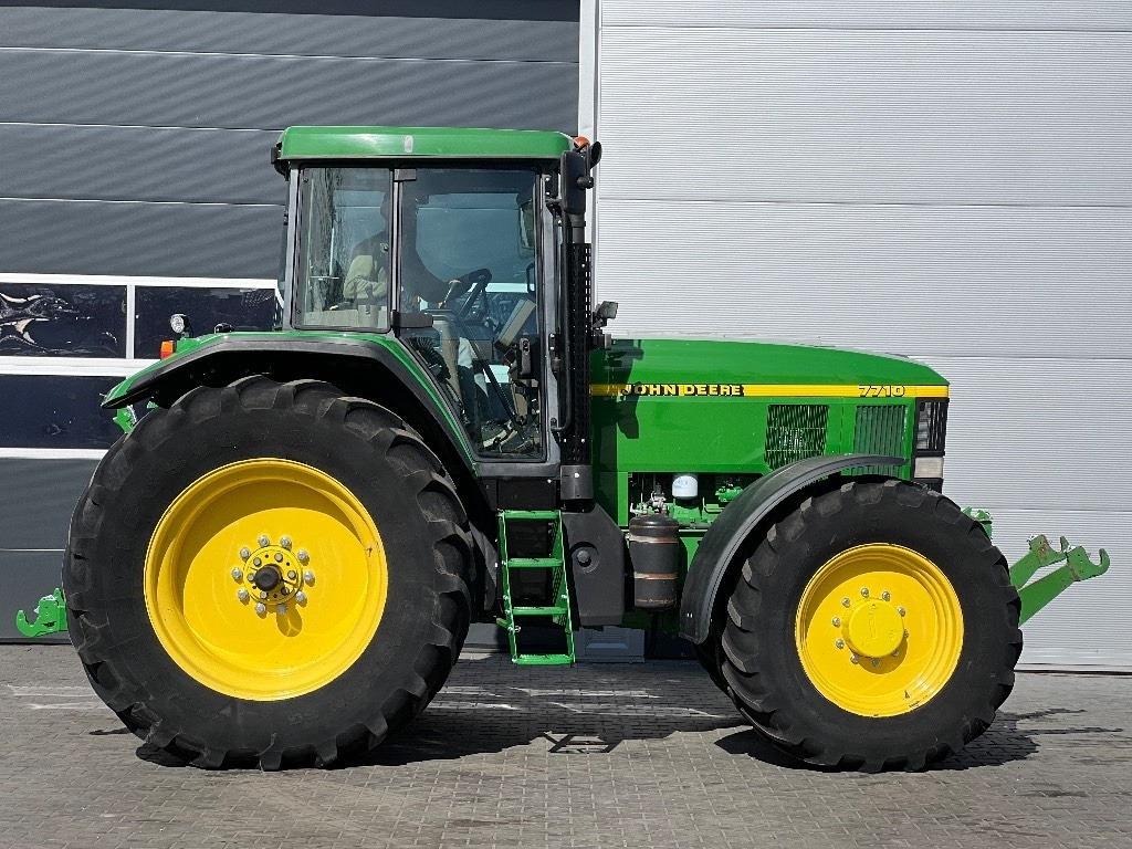 John Deere 7710 PQ - جرار: صورة 5 John Deere 7710 PQ - جرار: صورة 5
