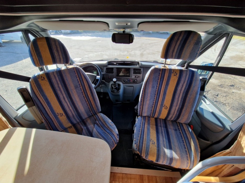 Challenger Mageo 192 - موتر هوم سقف عالي: صورة 5 Challenger Mageo 192 - موتر هوم سقف عالي: صورة 5