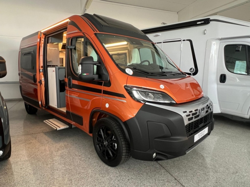 Laika Kosmo 60 Supremo Camper Van - كرفان فان: صورة 4 Laika Kosmo 60 Supremo Camper Van - كرفان فان: صورة 4