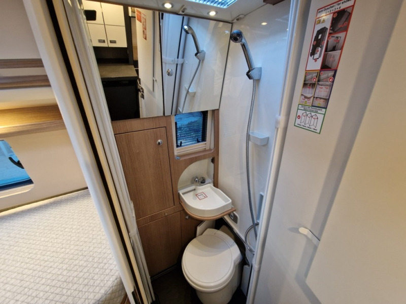 جديدة كرفان فان Malibu Genius 641 LE: صورة 14