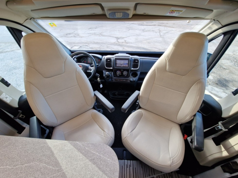 Mc Louis Menfys 540 Prestige - كرفان فان: صورة 5 Mc Louis Menfys 540 Prestige - كرفان فان: صورة 5