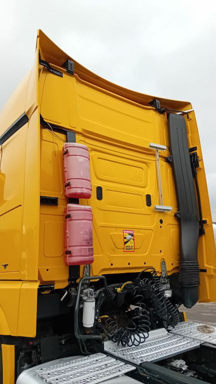 Mercedes-Benz 1845 GIGA space - وحدة جر: صورة 5 Mercedes-Benz 1845 GIGA space - وحدة جر: صورة 5