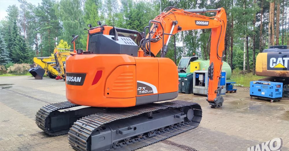 Doosan DX140LCR-5 - حفار زحاف: صورة 4 Doosan DX140LCR-5 - حفار زحاف: صورة 4
