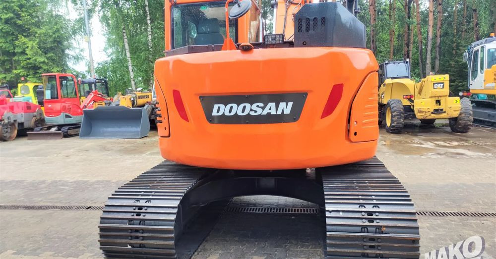 Doosan DX140LCR-5 - حفار زحاف: صورة 3 Doosan DX140LCR-5 - حفار زحاف: صورة 3
