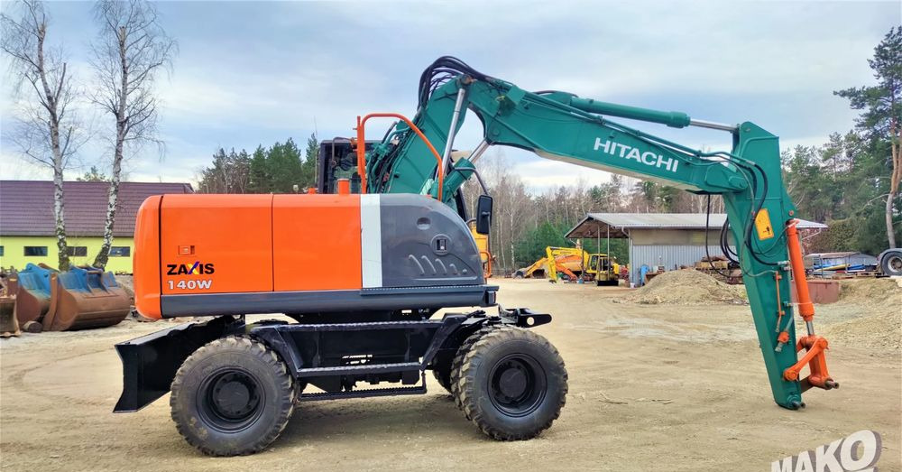 Hitachi ZX140W-3 - حفارة دولاب: صورة 5 Hitachi ZX140W-3 - حفارة دولاب: صورة 5