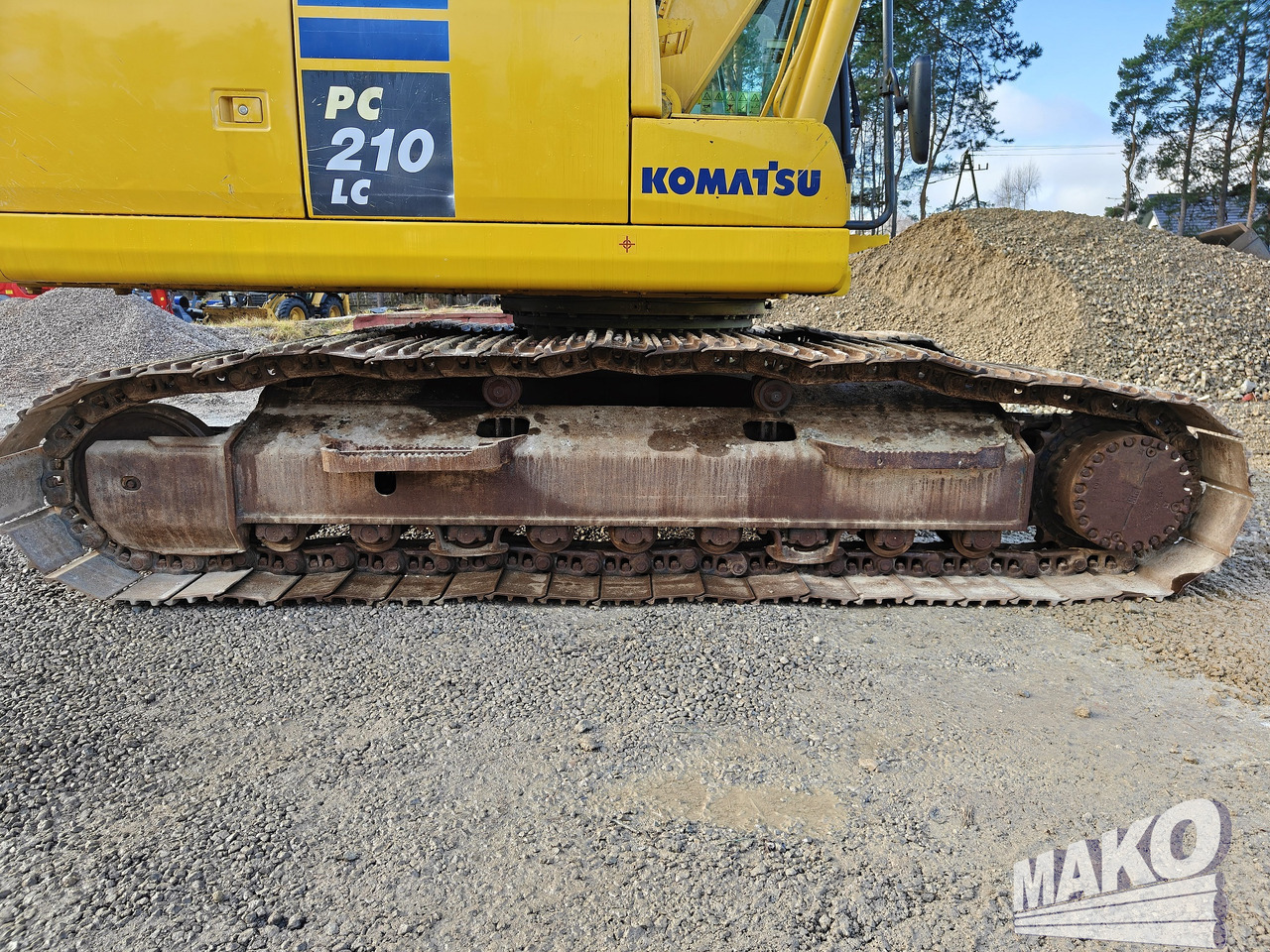 Komatsu PC210 LC-10 - حفار زحاف: صورة 5 Komatsu PC210 LC-10 - حفار زحاف: صورة 5