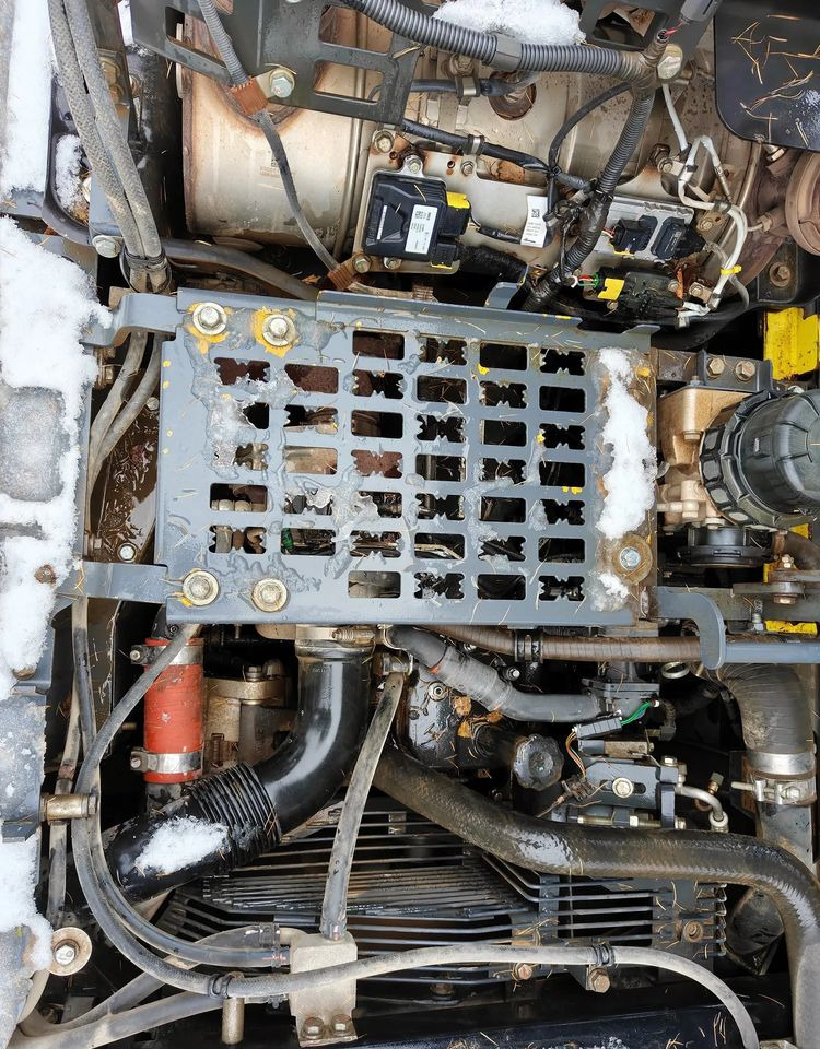 حفار زحاف Komatsu PC210LC-11: صورة 17