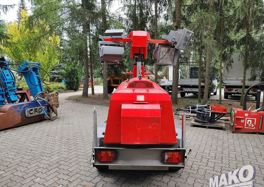 Wieża oświetleniowa Generac Superlight VT1 - برج الإنارة: صورة 4 Wieża oświetleniowa Generac Superlight VT1 - برج الإنارة: صورة 4