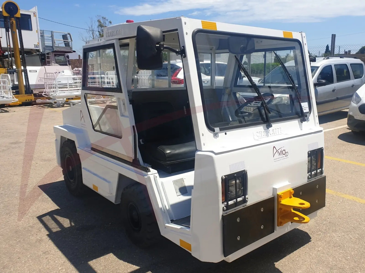 CHARLATTE T135 AC - جرارات الأمتعة: صورة 1 CHARLATTE T135 AC - جرارات الأمتعة: صورة 1