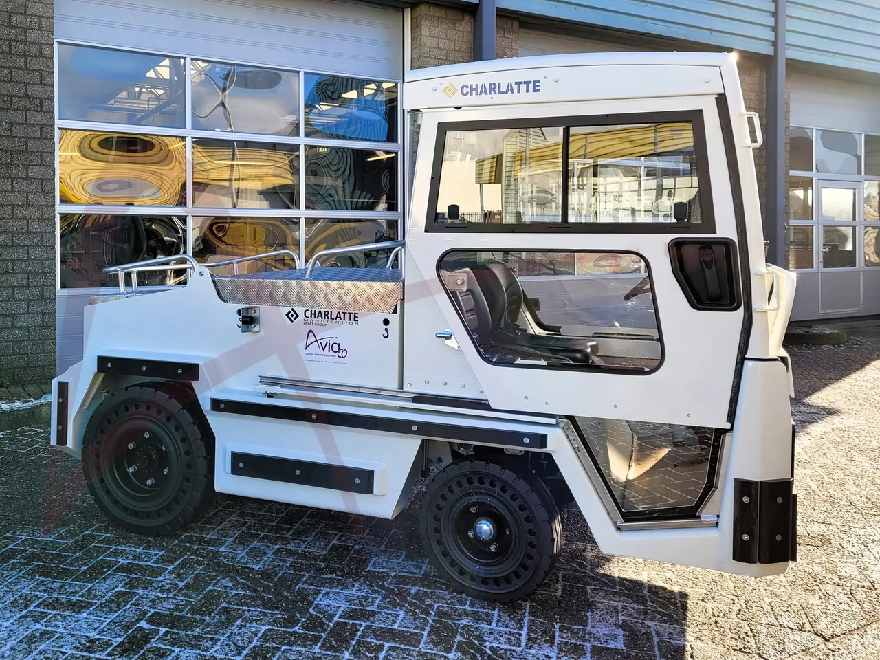 CHARLATTE T135 EVO - جرارات الأمتعة: صورة 1 CHARLATTE T135 EVO - جرارات الأمتعة: صورة 1