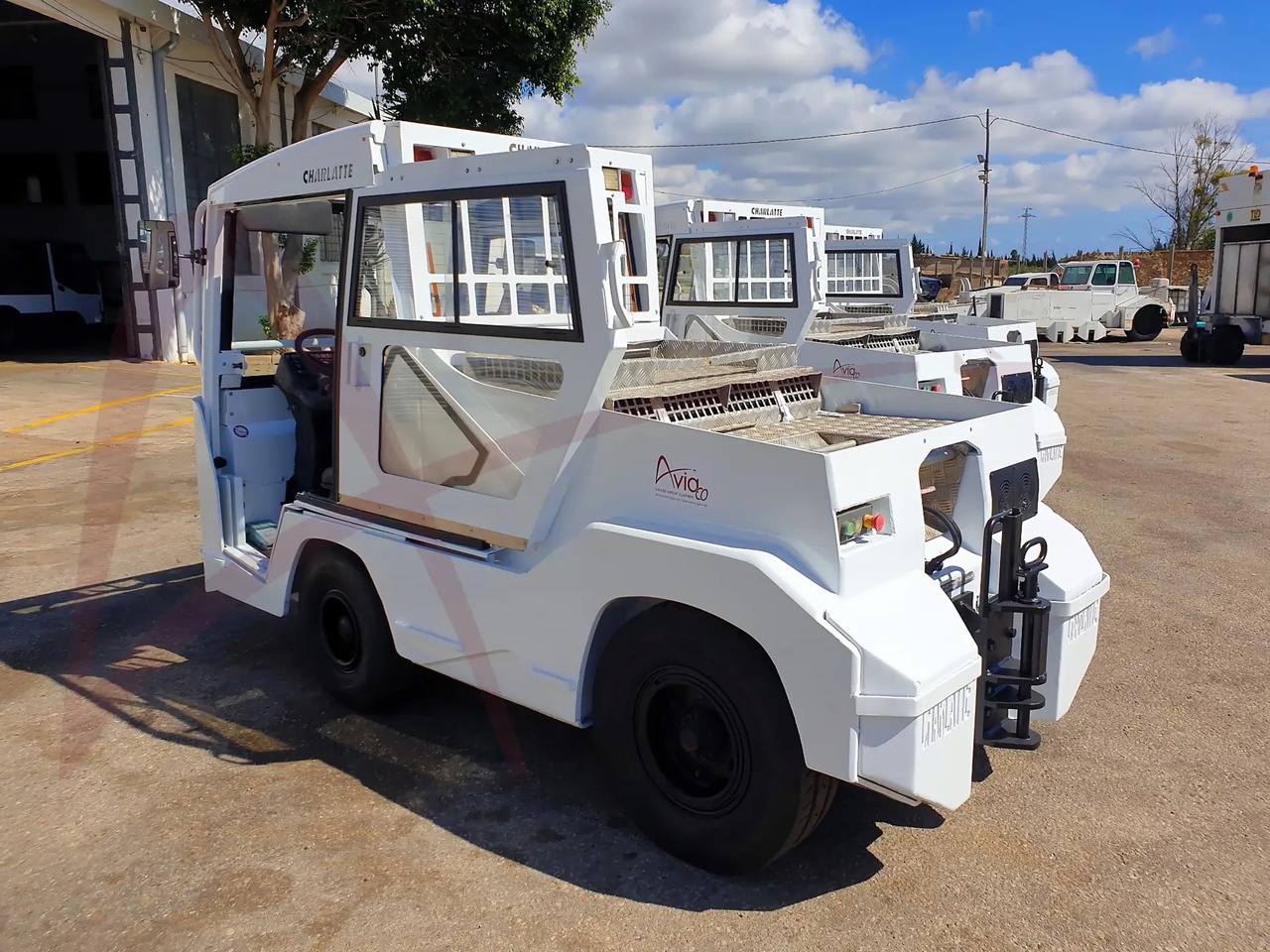 CHARLATTE TE.225 - جرارات الأمتعة: صورة 4 CHARLATTE TE.225 - جرارات الأمتعة: صورة 4