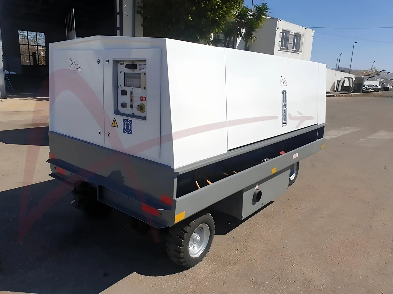 HITZINGER 90MDI1 28 - وحدة الطاقة الأرضية للطائرات: صورة 1 HITZINGER 90MDI1 28 - وحدة الطاقة الأرضية للطائرات: صورة 1