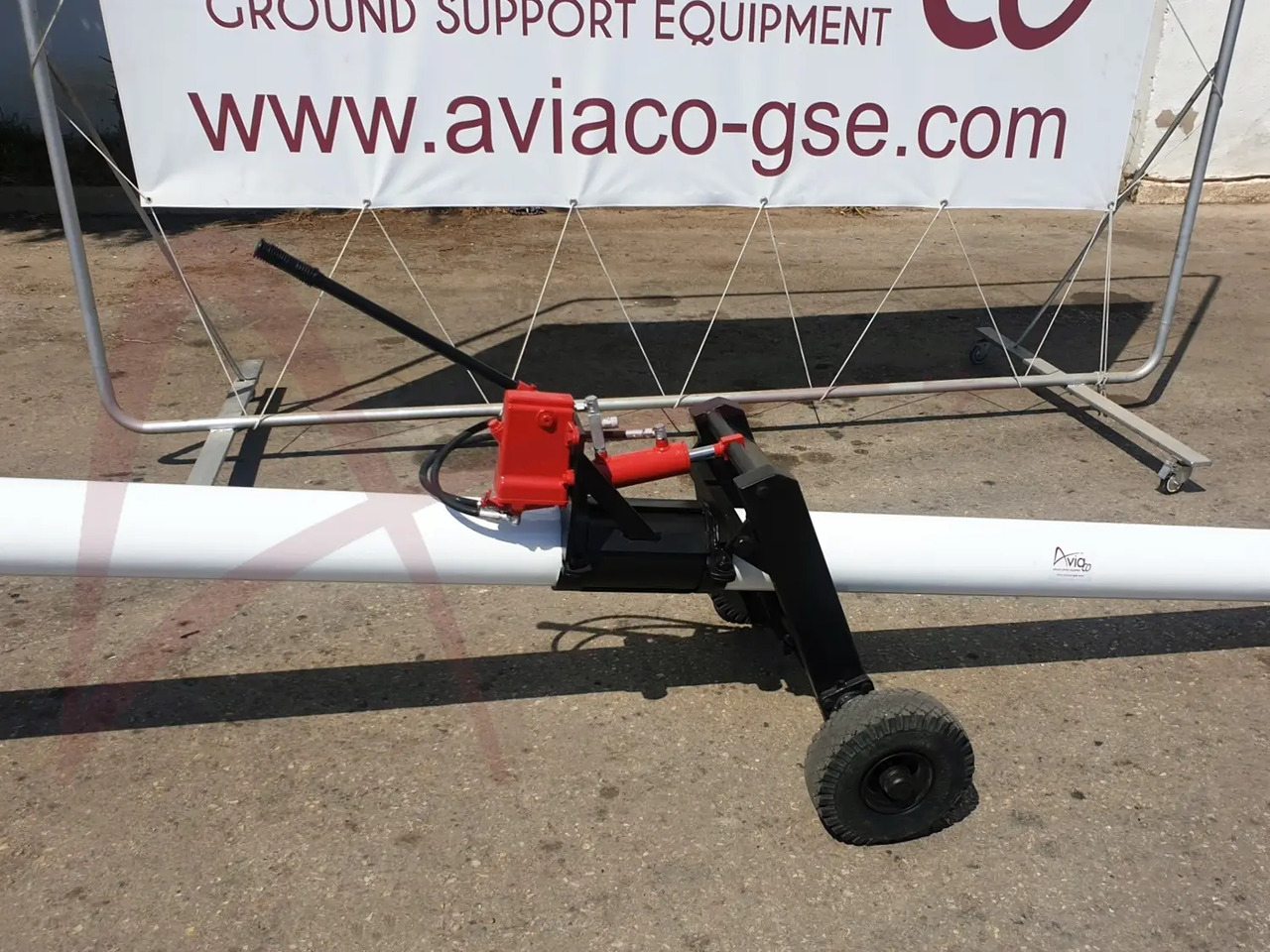 JMS J-TOW 320 - معدات الدعم الأرضي: صورة 3 JMS J-TOW 320 - معدات الدعم الأرضي: صورة 3