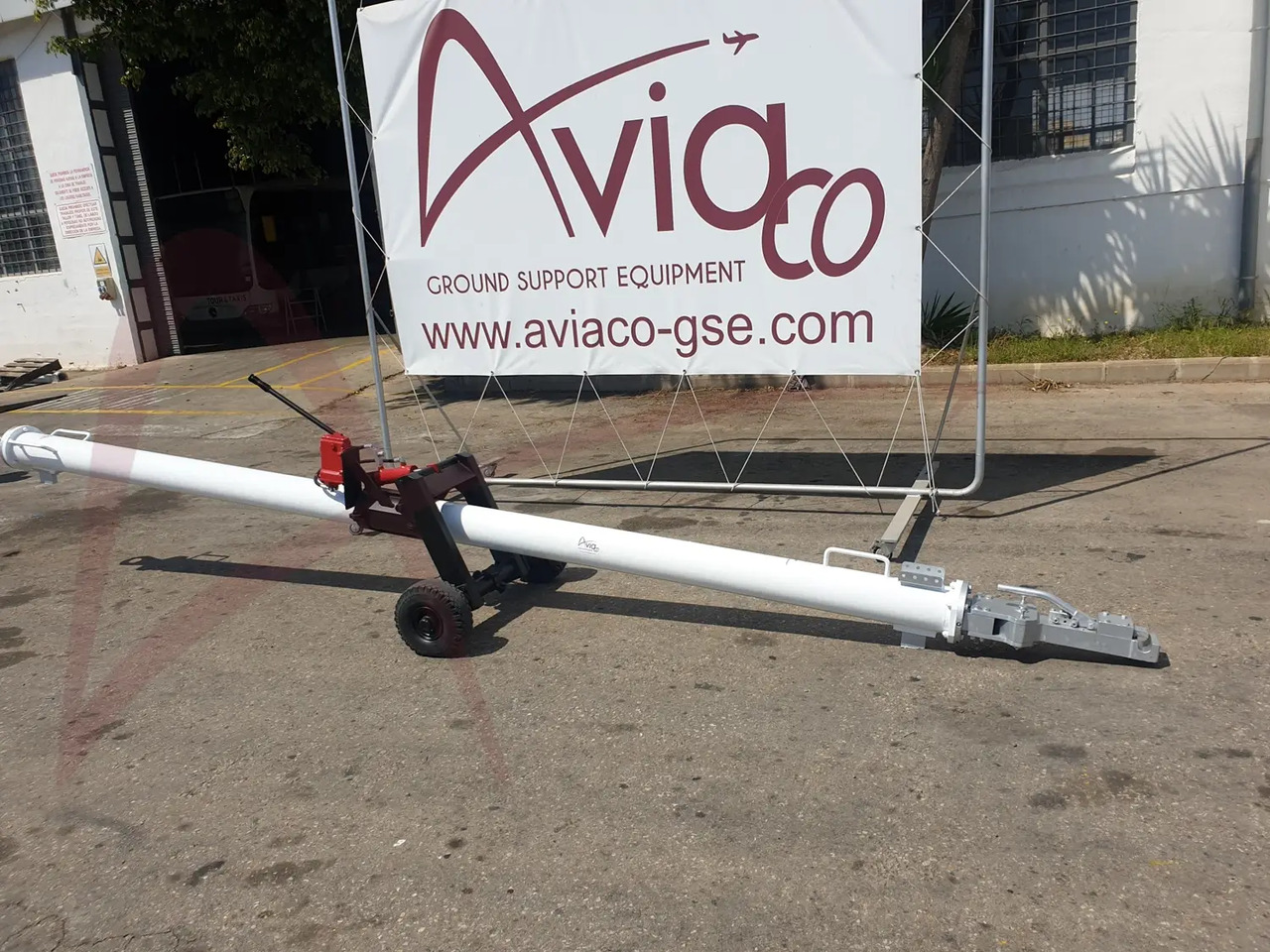 JMS J-TOW 320 - معدات الدعم الأرضي: صورة 1 JMS J-TOW 320 - معدات الدعم الأرضي: صورة 1