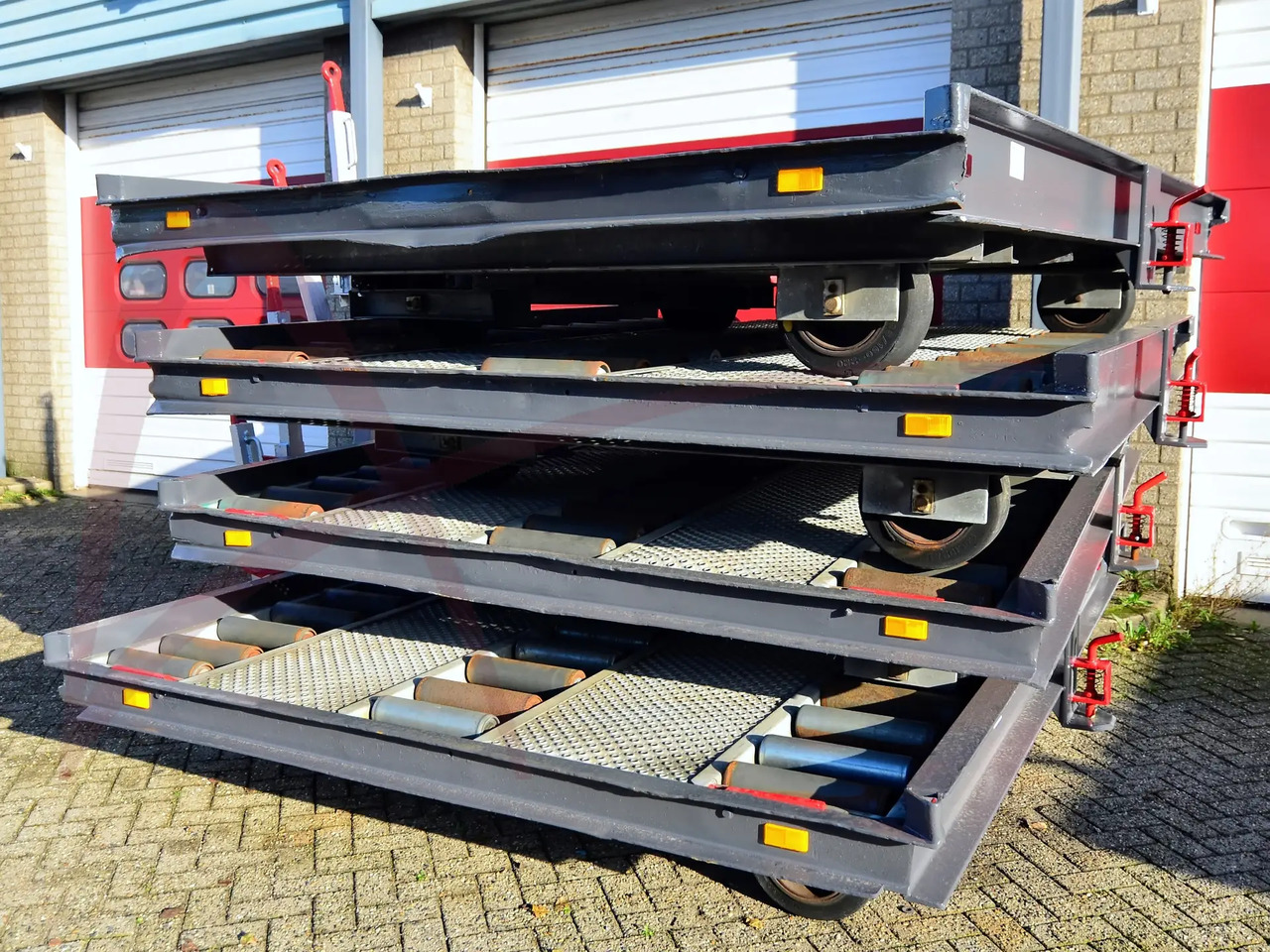 SACO LWS - معدات الدعم الأرضي: صورة 1 SACO LWS - معدات الدعم الأرضي: صورة 1