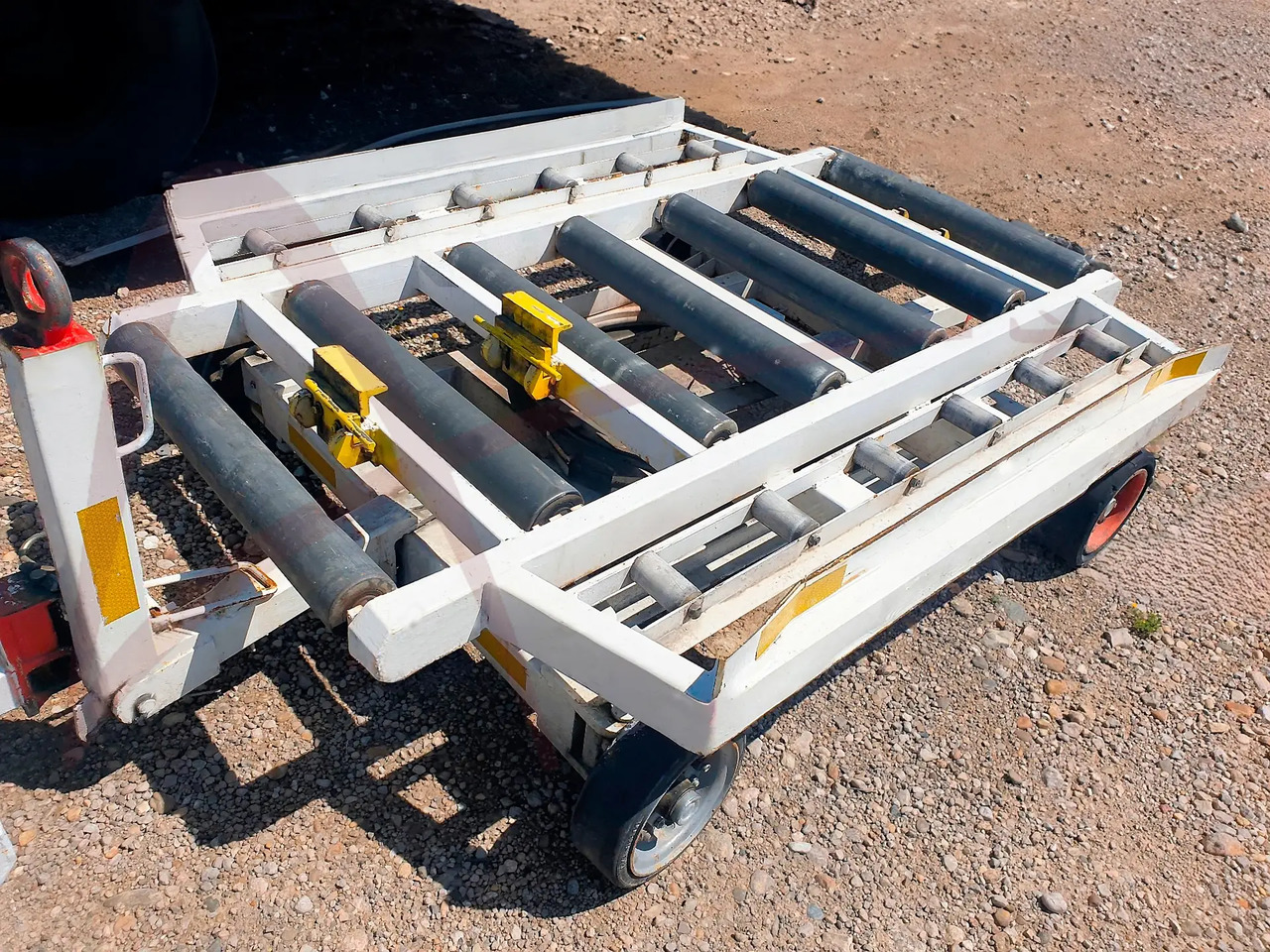 TEMG TG-0010 - معدات الدعم الأرضي: صورة 1 TEMG TG-0010 - معدات الدعم الأرضي: صورة 1