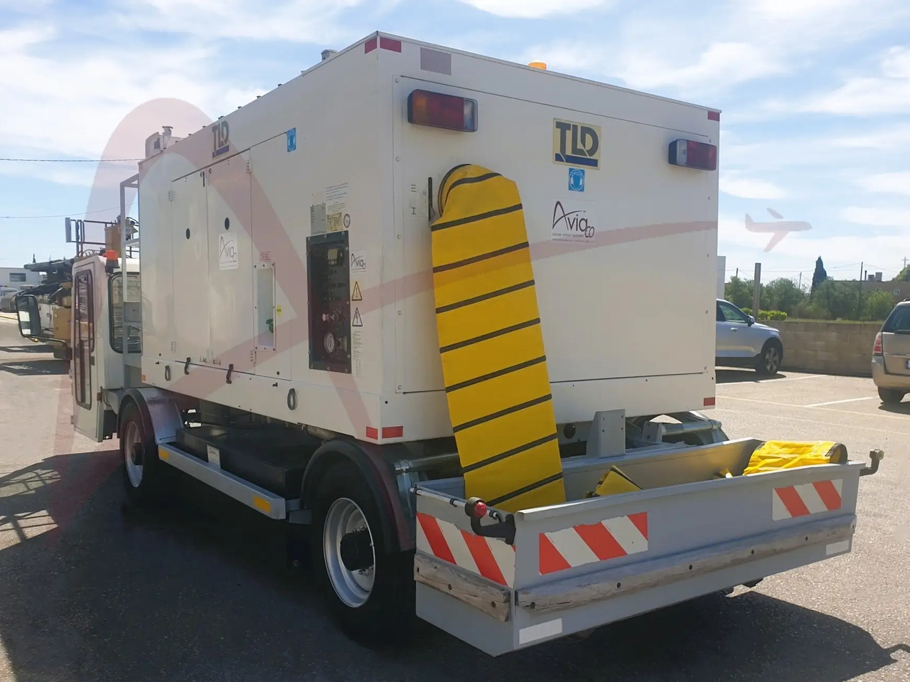 TLD ACU-804-DUS - معدات الدعم الأرضي: صورة 3 TLD ACU-804-DUS - معدات الدعم الأرضي: صورة 3