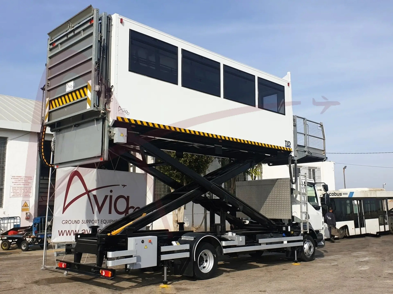 TLD CHTP GM-5.9 - Ambulift: صورة 2 TLD CHTP GM-5.9 - Ambulift: صورة 2
