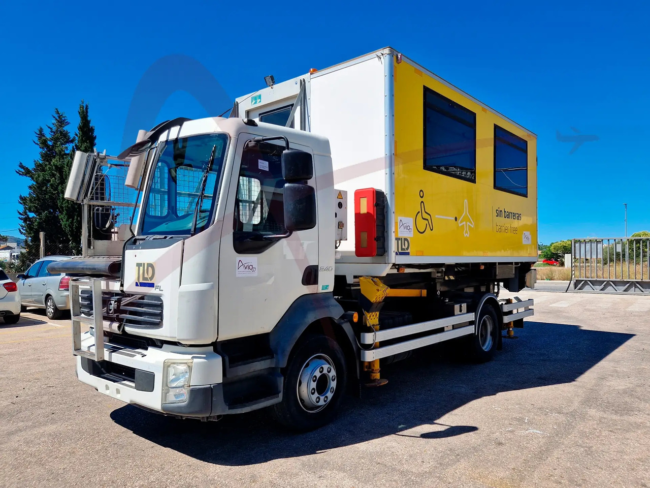 TLD CHTP PM-5.9 - Ambulift: صورة 1 TLD CHTP PM-5.9 - Ambulift: صورة 1