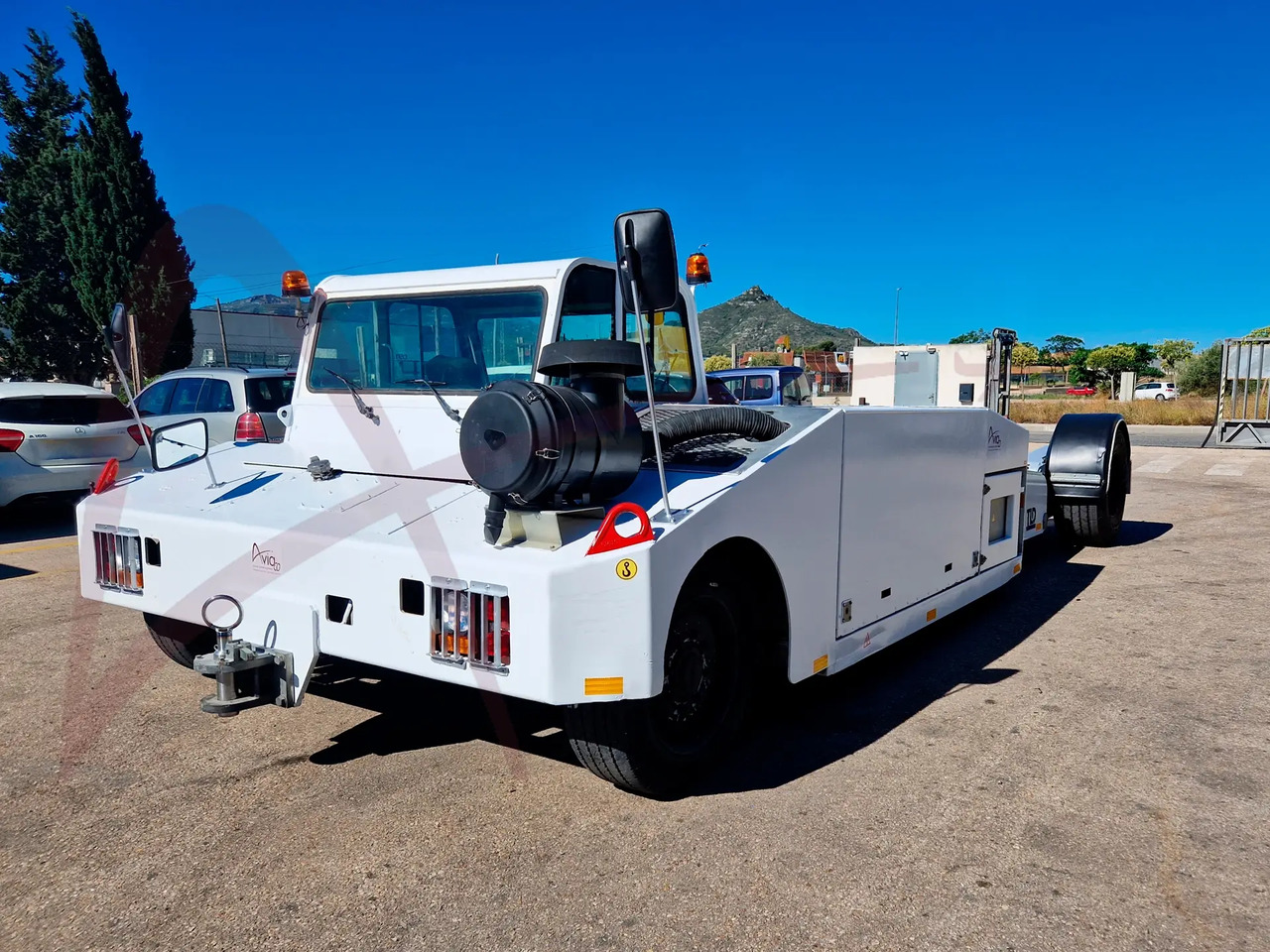 TLD TPX-200-MT - جرارات الطائرات: صورة 3 TLD TPX-200-MT - جرارات الطائرات: صورة 3