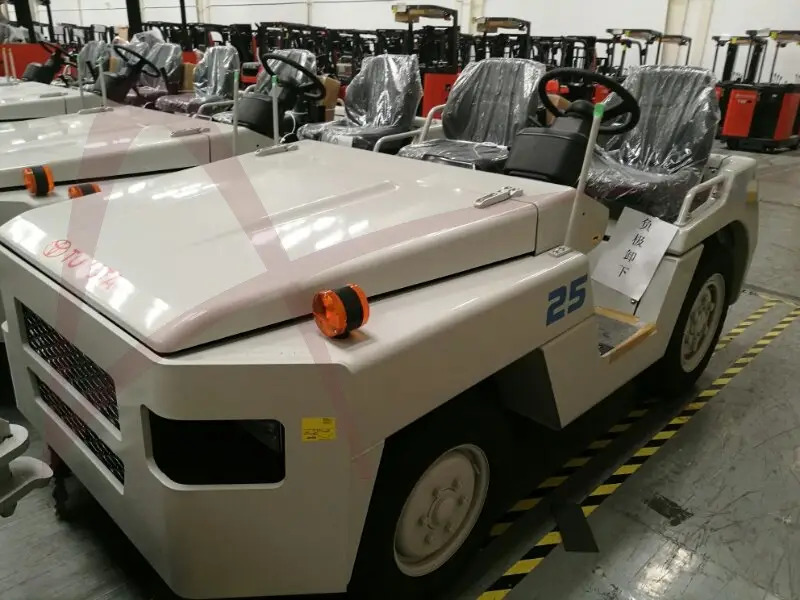 TOYOTA 52-2TD-25 - جرارات الأمتعة: صورة 1 TOYOTA 52-2TD-25 - جرارات الأمتعة: صورة 1