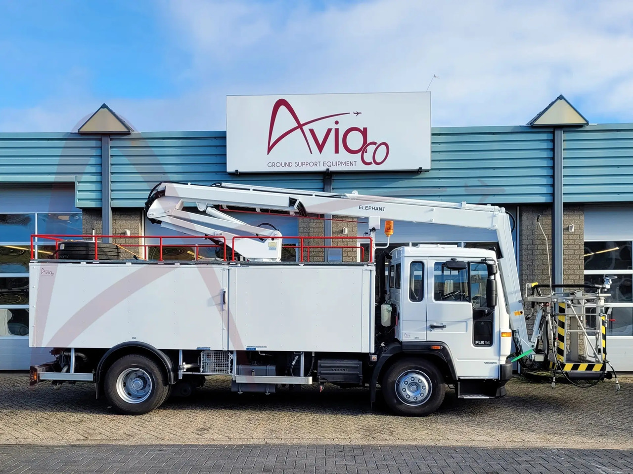 VESTERGAARD ELEPHANT MY - ماكينة إزالة الجليد عن الطائرات: صورة 1 VESTERGAARD ELEPHANT MY - ماكينة إزالة الجليد عن الطائرات: صورة 1