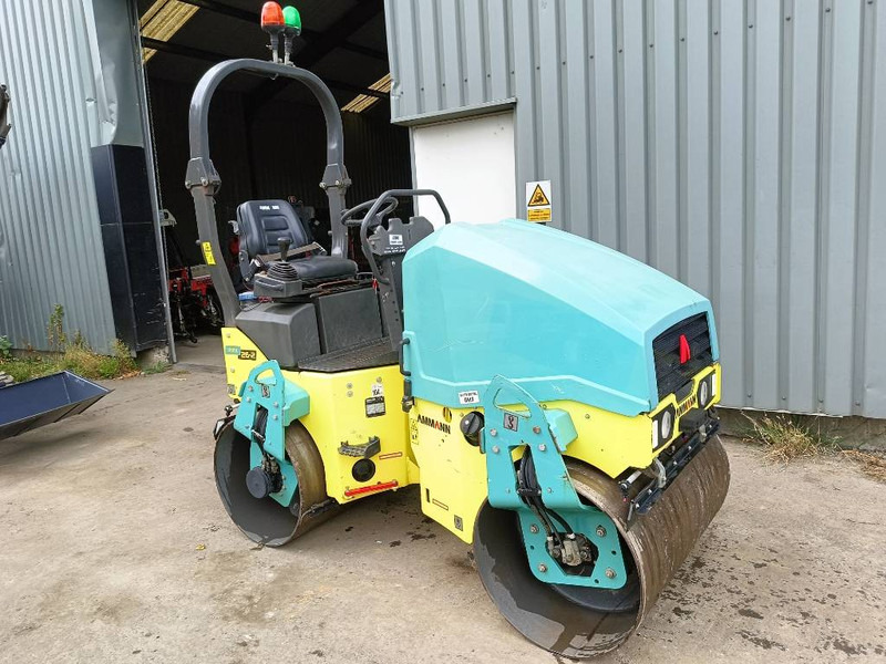 Ammann ARX 26 -2 double drum roller compactor wals - مدحلة: صورة 1 Ammann ARX 26 -2 double drum roller compactor wals - مدحلة: صورة 1