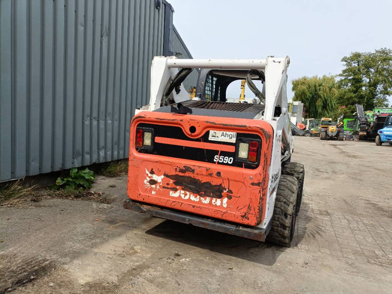 Bobcat s590 schranklader skid steer loader bucket, forks - شيول صغير: صورة 5 Bobcat s590 schranklader skid steer loader bucket, forks - شيول صغير: صورة 5
