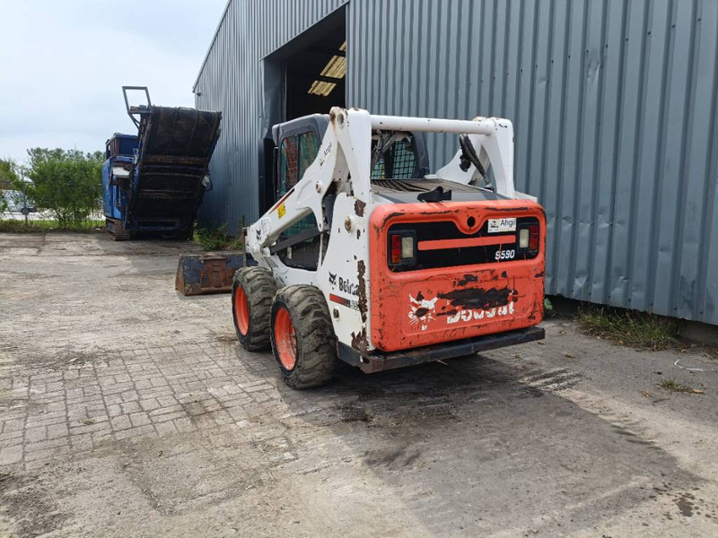 Bobcat s590 schranklader skid steer loader bucket, forks - شيول صغير: صورة 2 Bobcat s590 schranklader skid steer loader bucket, forks - شيول صغير: صورة 2
