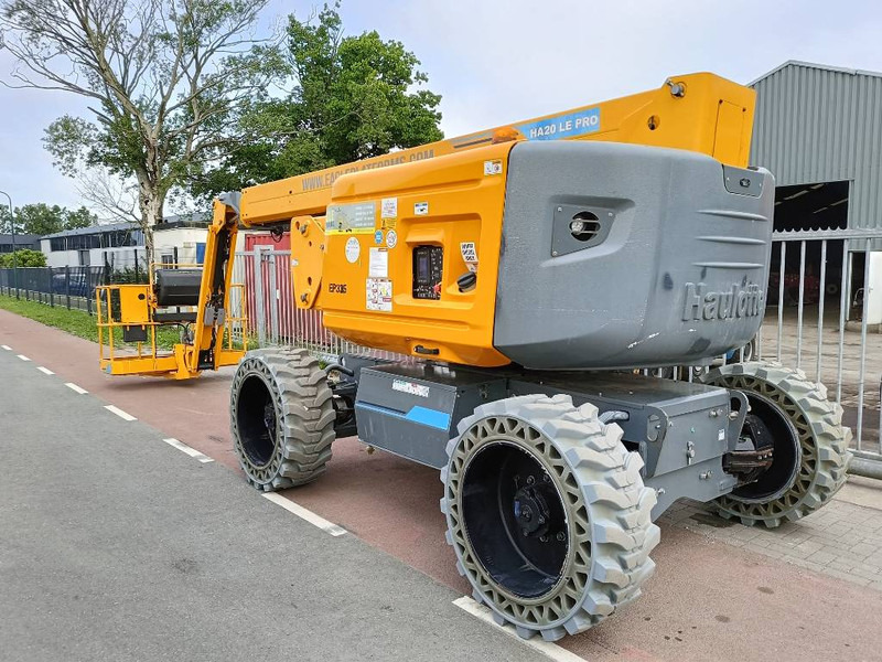 Haulotte HA 20 LE PRO hi lift hoogwerker hybride 4x4x4 - شاحنة ذراع مفصلي: صورة 4 Haulotte HA 20 LE PRO hi lift hoogwerker hybride 4x4x4 - شاحنة ذراع مفصلي: صورة 4