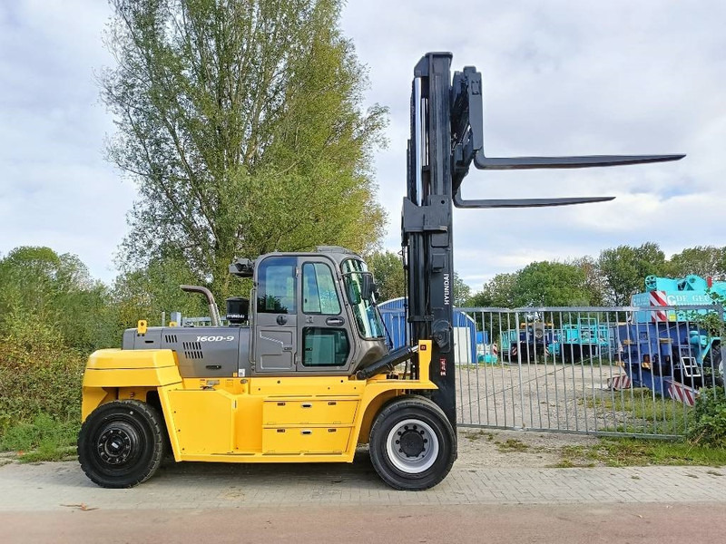 رافعة شوكية ديزل Hyundai 160 D-9 heftruck forklift stapler 16 ton CE: صورة 12 رافعة شوكية ديزل Hyundai 160 D-9 heftruck forklift stapler 16 ton CE: صورة 12