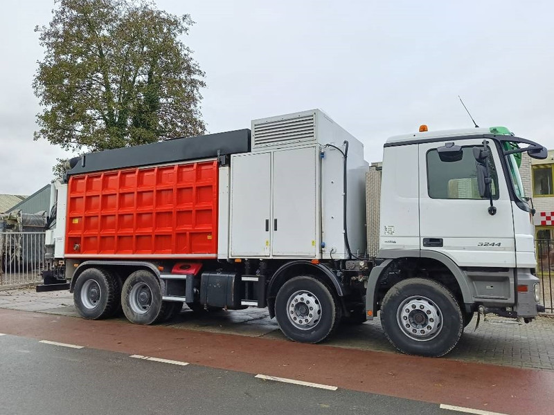 MERCEDS benz actros RSP ESE 32/8-DV-K saugbagger - شاحنة الشفط: صورة 4 MERCEDS benz actros RSP ESE 32/8-DV-K saugbagger - شاحنة الشفط: صورة 4